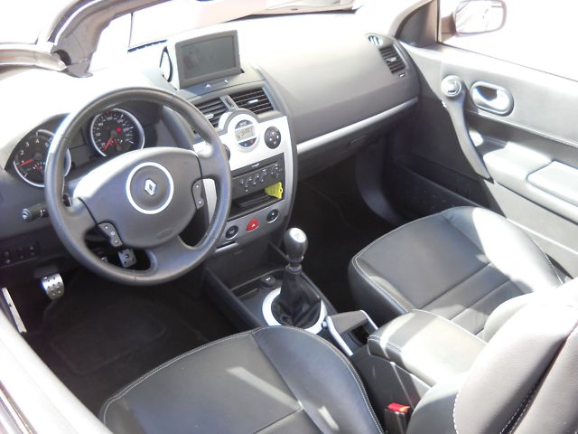 RENAULT MEGANE CC (01/03/2009) - 